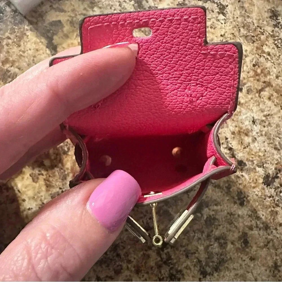 Mini Handbag Charm Or Ear Pods Faux Leather Rose Color NWOT - Picture 4 of 9